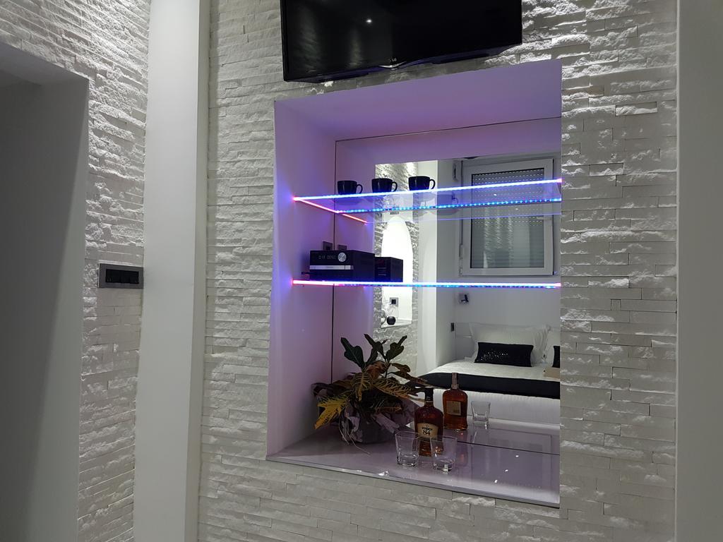 Monroe Apartment Belgrado Buitenkant foto